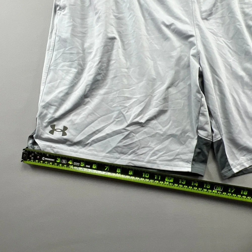 Under Armour Athletic Shorts Mens 3XL Light Gray High Rise Loose Fit Running